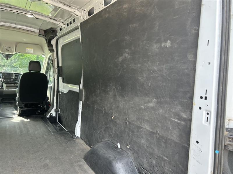 Ford Transit 250 Van 2023