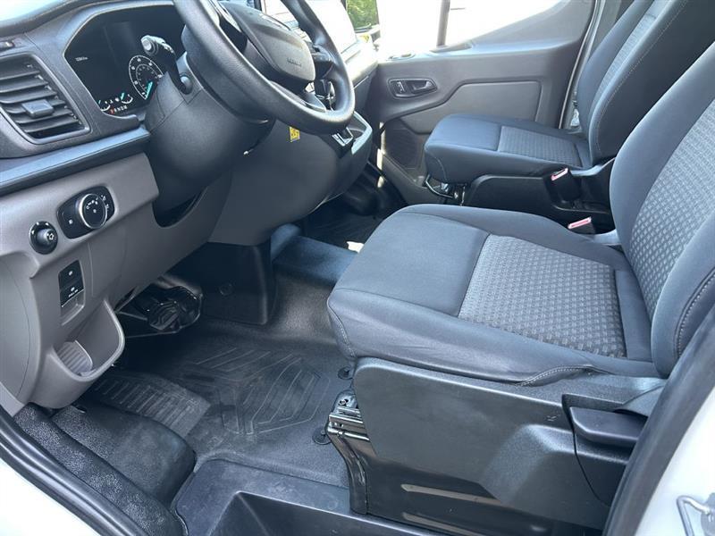 Ford Transit 250 Van 2024