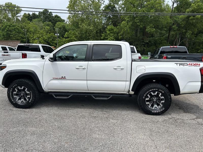 Toyota Tacoma SR5 Double Cab Long Bed V6 6AT 4WD 2018