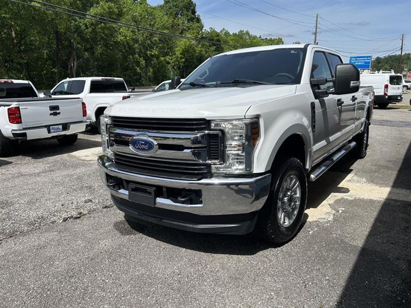 Ford F-250 SD XLT Crew Cab 4WD 2019