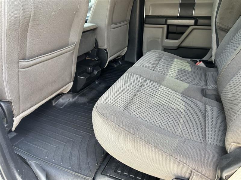 Ford F-250 SD XLT Crew Cab 4WD 2019