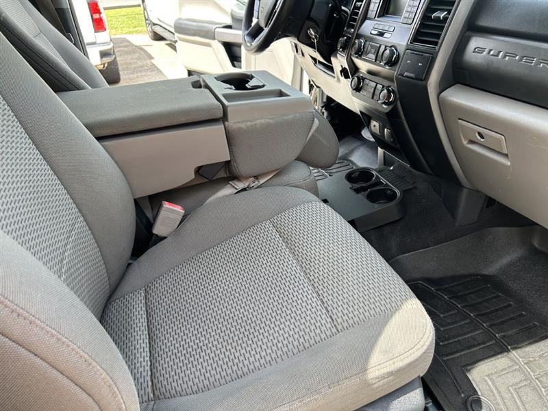 Ford F-250 SD XLT Crew Cab 4WD 2019