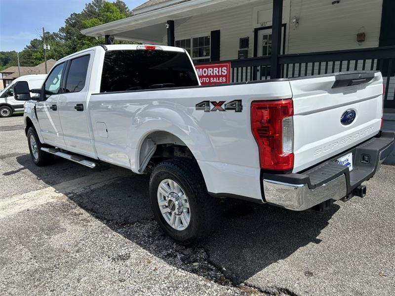Ford F-250 SD XLT Crew Cab 4WD 2019