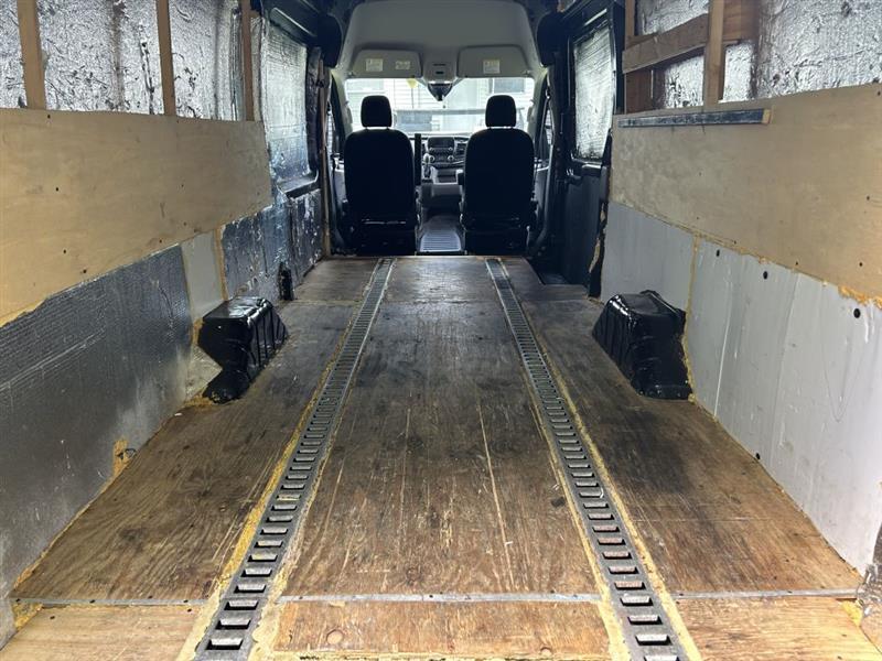 Ford Transit 250 Van High Roof w/Sliding Pass. 148-in. WB EL 2023