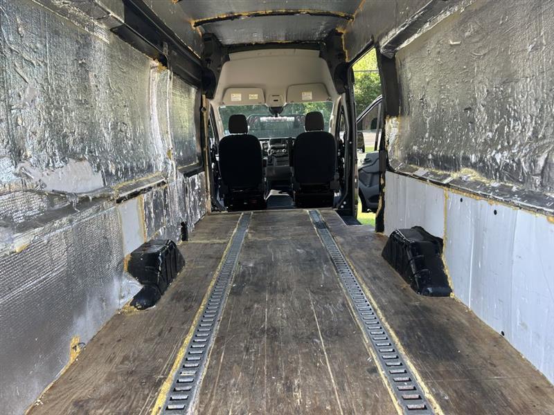 Ford Transit 250 Van High Roof w/Sliding Pass. 148-in. WB EL 2023