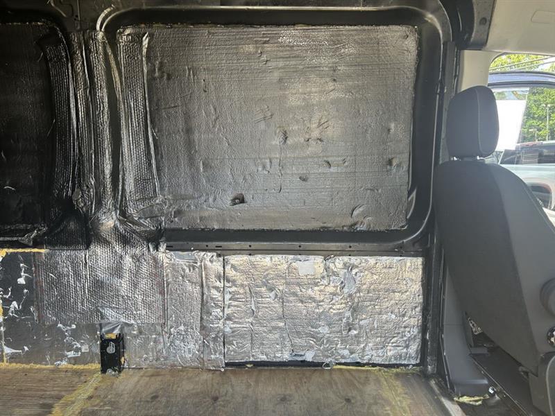 Ford Transit 250 Van High Roof w/Sliding Pass. 148-in. WB EL 2023