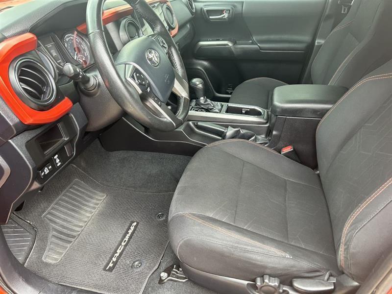 Toyota Tacoma SR5 Double Cab Long Bed V6 6AT 4WD 2016