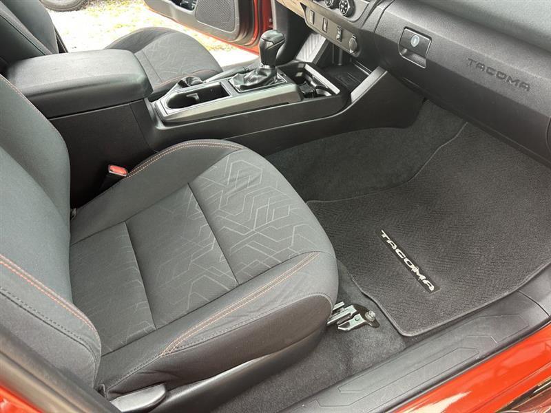 Toyota Tacoma SR5 Double Cab Long Bed V6 6AT 4WD 2016