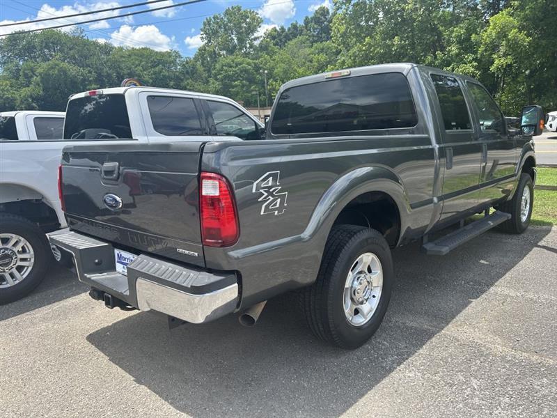 Ford F-250 SD XLT Crew Cab 4WD 2016