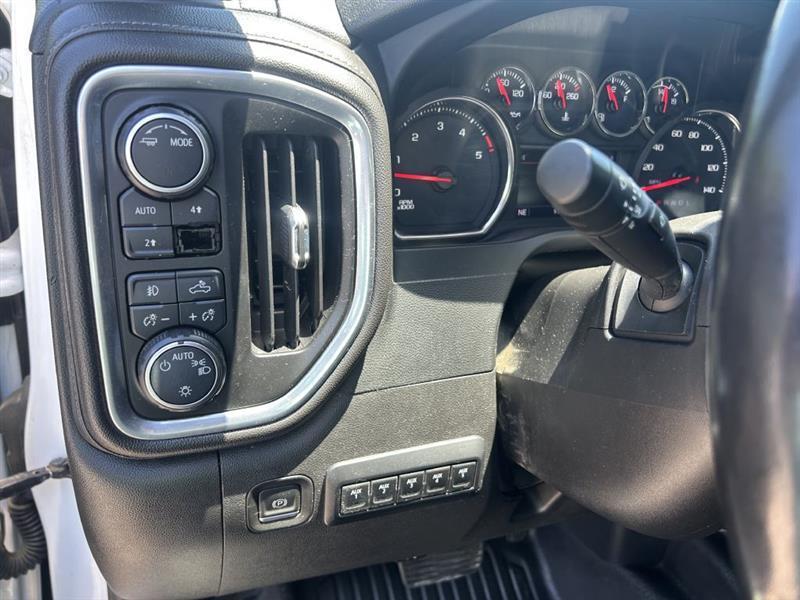 Chevrolet Silverado 3500HD LT Crew Cab 4WD 2022