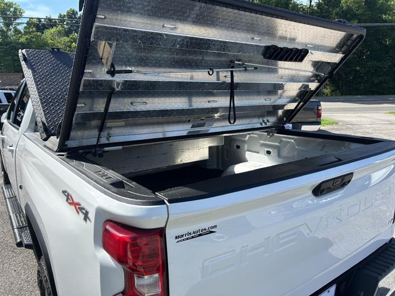Chevrolet Silverado 2500HD LT Crew Cab Short Box 4WD 2023