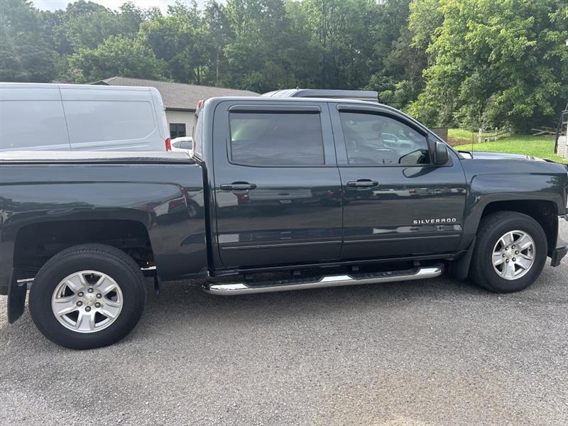 Chevrolet Silverado 1500 LT Crew Cab 2WD 2018