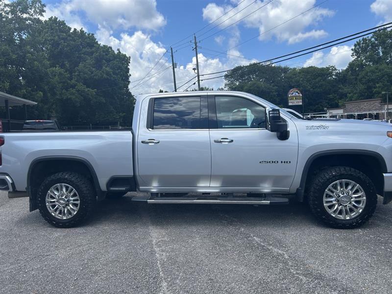 Chevrolet Silverado 2500HD High Country Crew Cab Short Box 4WD 2020
