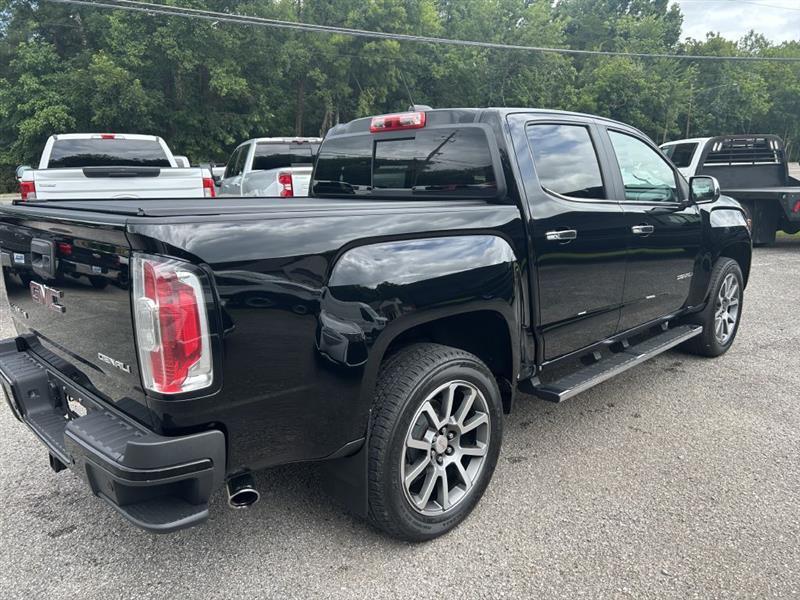 GMC Canyon Denali Crew Cab 4WD Long Box 2020