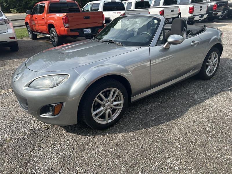 Mazda MX-5 Miata  2012