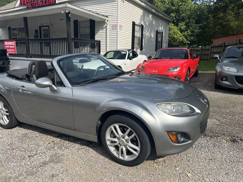 Mazda MX-5 Miata  2012