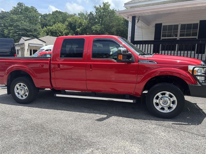 Ford F-250 Crew Cab 4dr 152.2" WB 4WD 2015