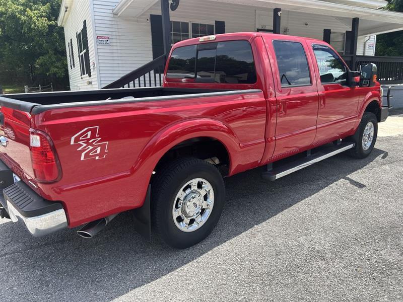 Ford F-250 Crew Cab 4dr 152.2" WB 4WD 2015