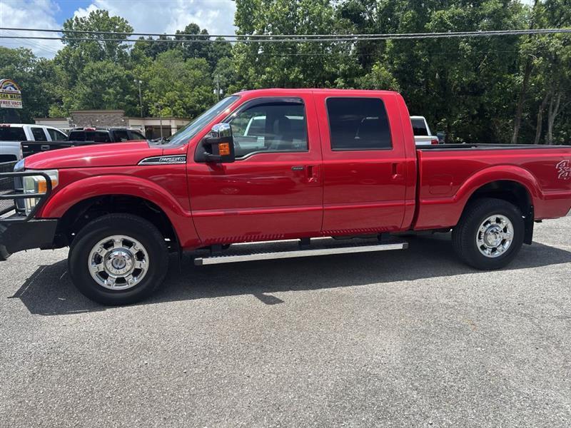 Ford F-250 Crew Cab 4dr 152.2" WB 4WD 2015