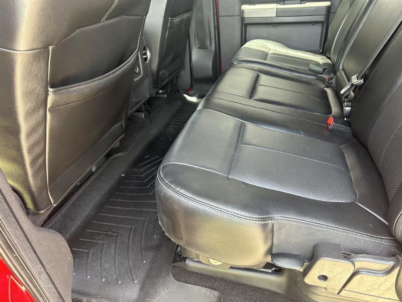 Ford F-250 Crew Cab 4dr 152.2" WB 4WD 2015