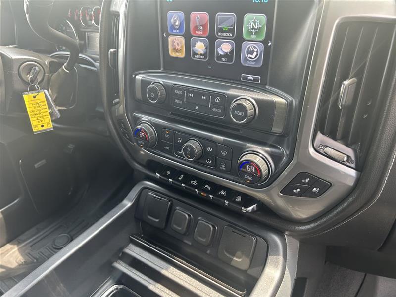 Chevrolet Silverado 1500 LTZ Crew Cab 4WD 2018