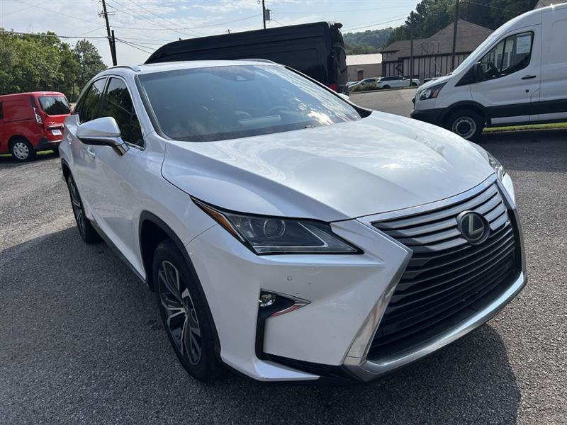 Lexus RX 350 4D SUV FWD 2017