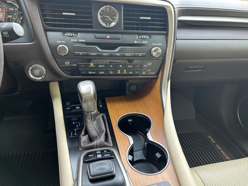 Lexus RX 350 4D SUV FWD 2017