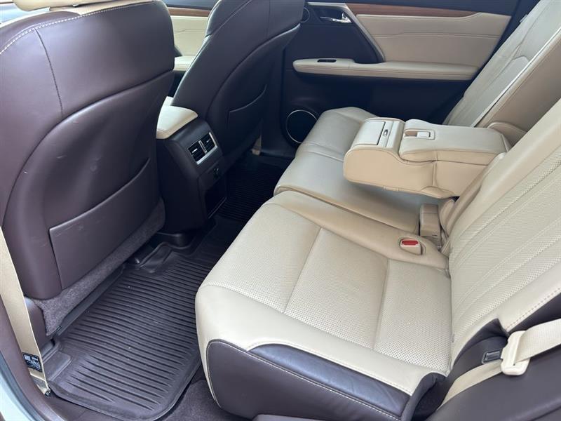 Lexus RX 350 4D SUV FWD 2017