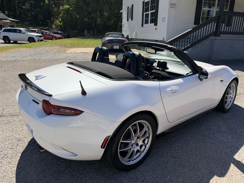 Mazda MX-5 Miata Grand Touring 6AT 2022