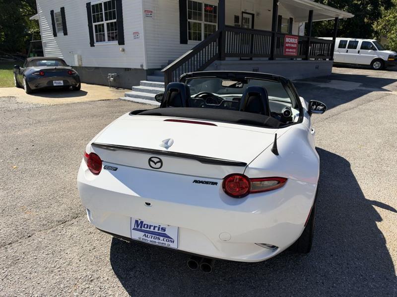 Mazda MX-5 Miata Grand Touring 6AT 2022