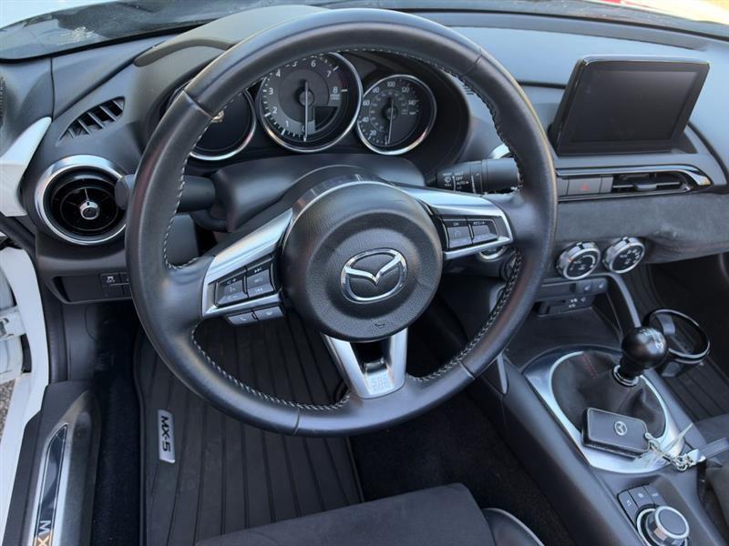Mazda MX-5 Miata Grand Touring 6AT 2022