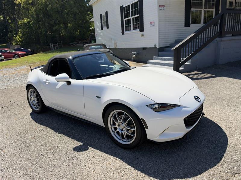 Mazda MX-5 Miata Grand Touring 6AT 2022