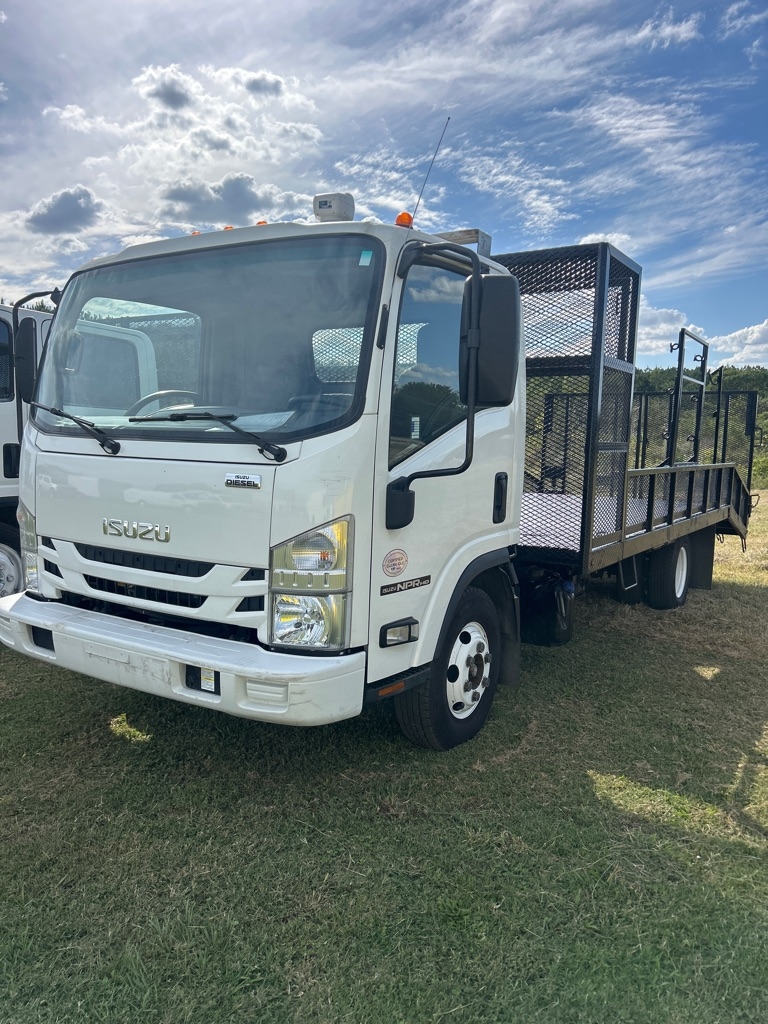 2016 Isuzu NPR 