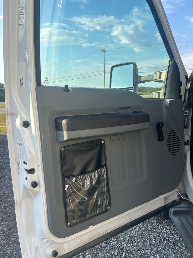 Ford F-550 Regular Cab DRW 2WD 2012 Ford F-550 Regular Cab DRW 2WD 2012