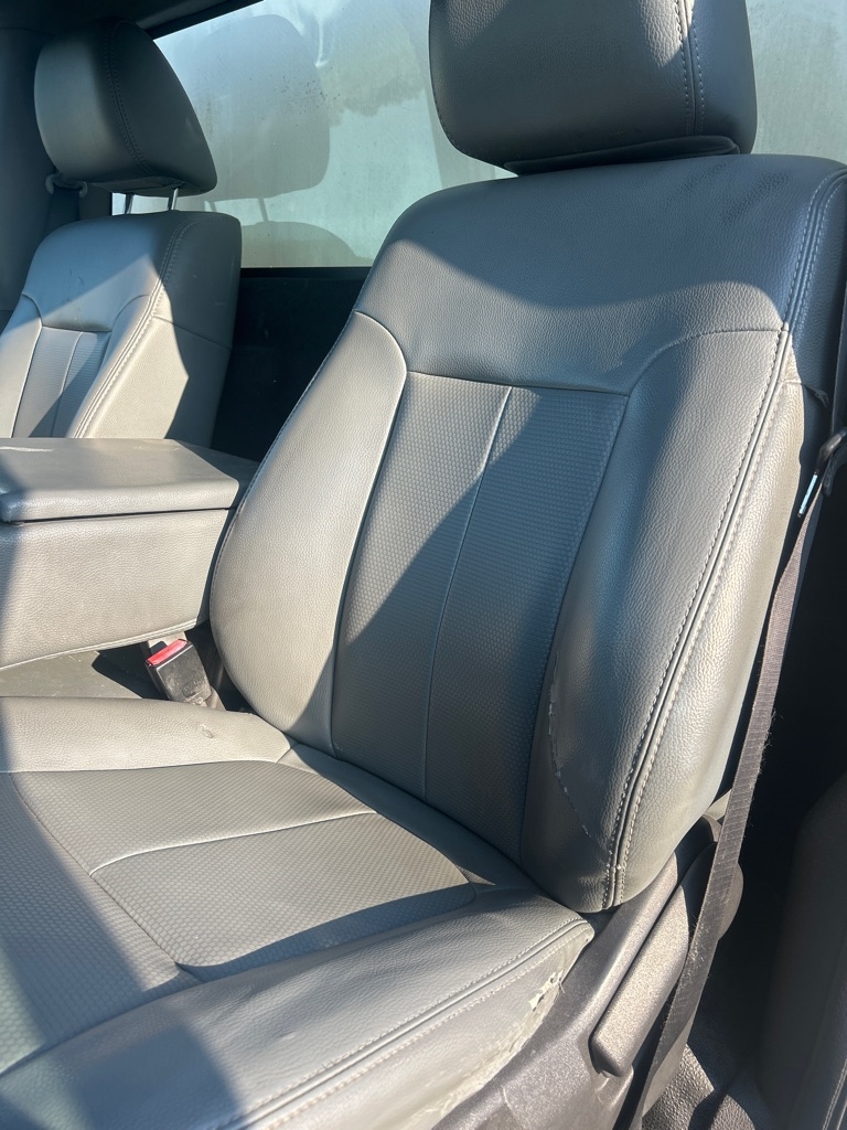 Ford F-550 Regular Cab DRW 2WD 2012 Ford F-550 Regular Cab DRW 2WD 2012