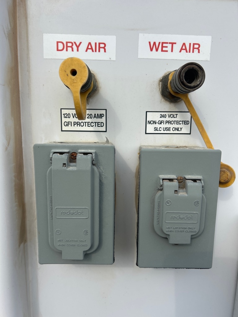 Chevrolet Silverado 3500HD Work Truck Long Box 4WD 2016