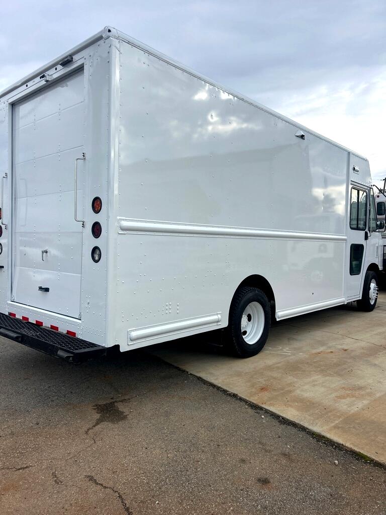 Ford Stripped Chassis  2020