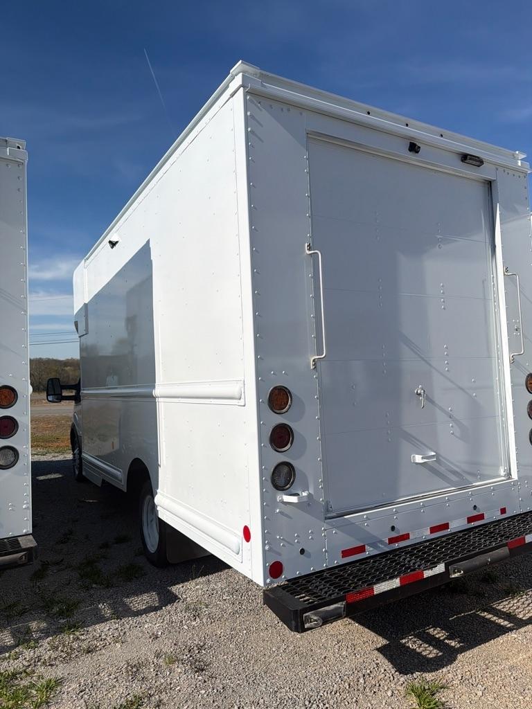 Ford Transit T-350 HD DRW 2021