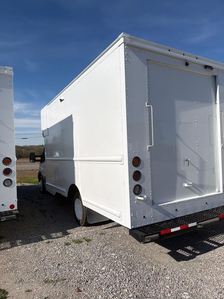 Ford Transit T-350 HD DRW 2021