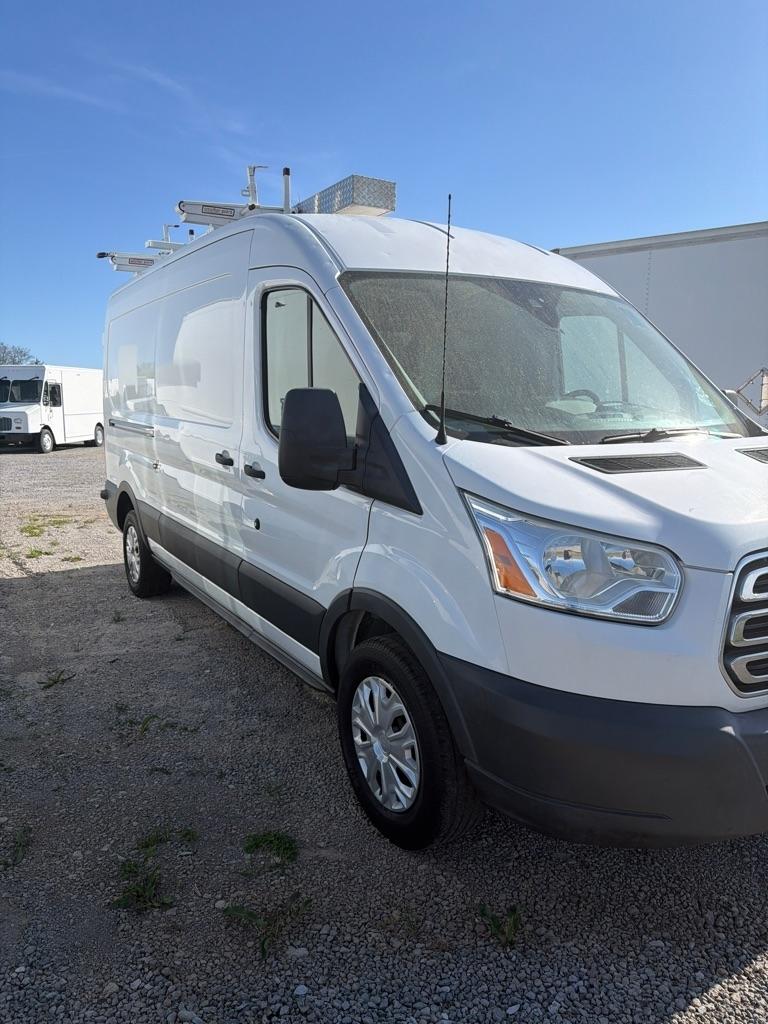 Ford Transit 350 Van Med. Roof w/Sliding Pass. 148-in. WB 2017