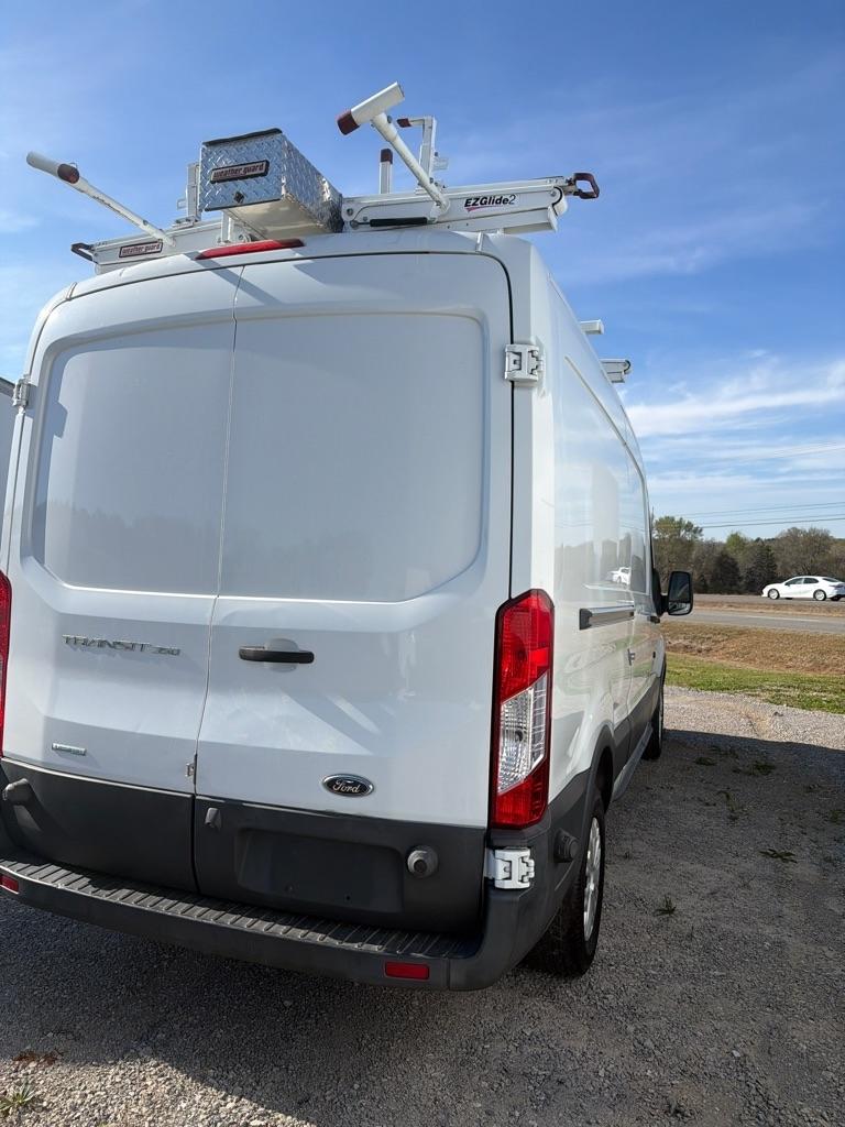 Ford Transit 350 Van Med. Roof w/Sliding Pass. 148-in. WB 2017