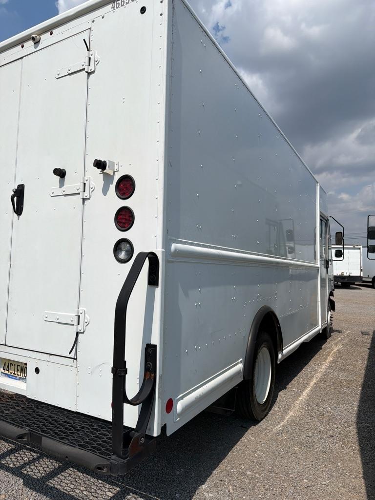 Ford Stripped Chassis  2021