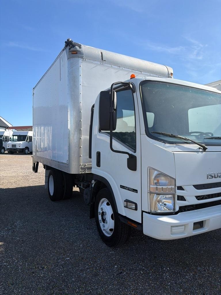 Isuzu NPR HD  2016