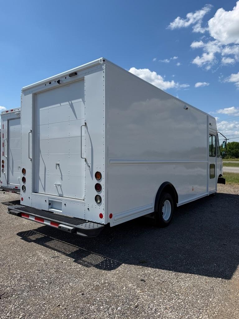 Ford Econoline E450 2019
