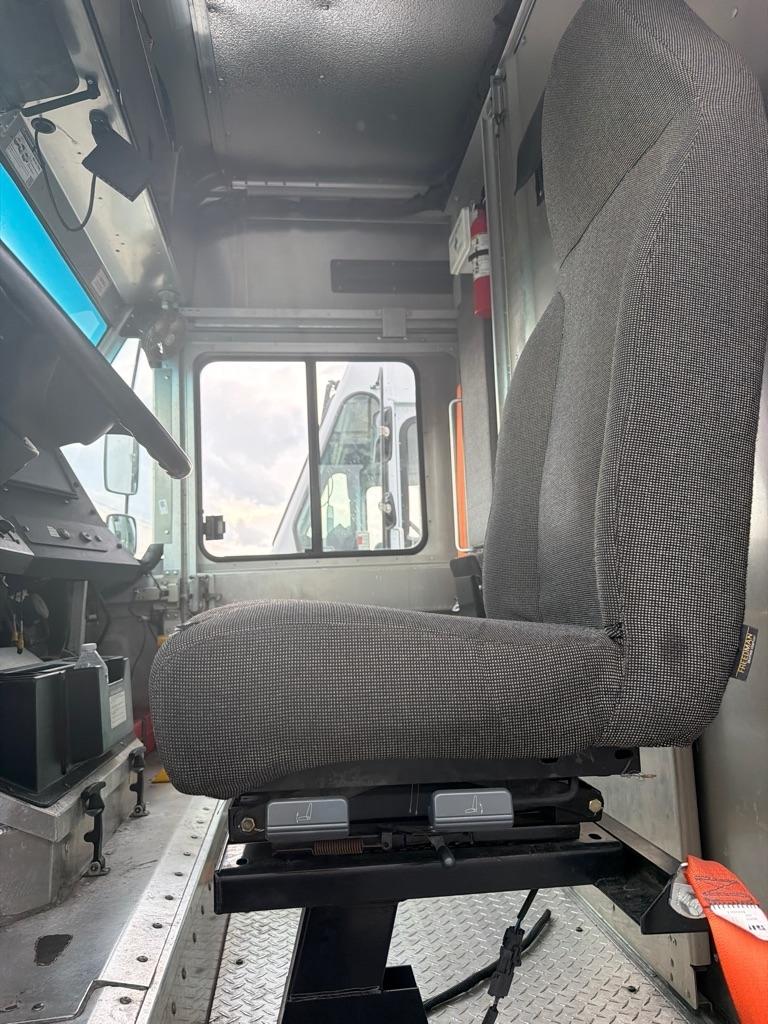 Ford Stripped Chassis 158" WB 2019