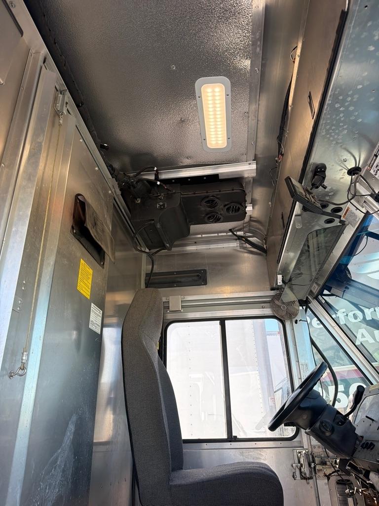 Ford Econoline E-450 158" WB 2019