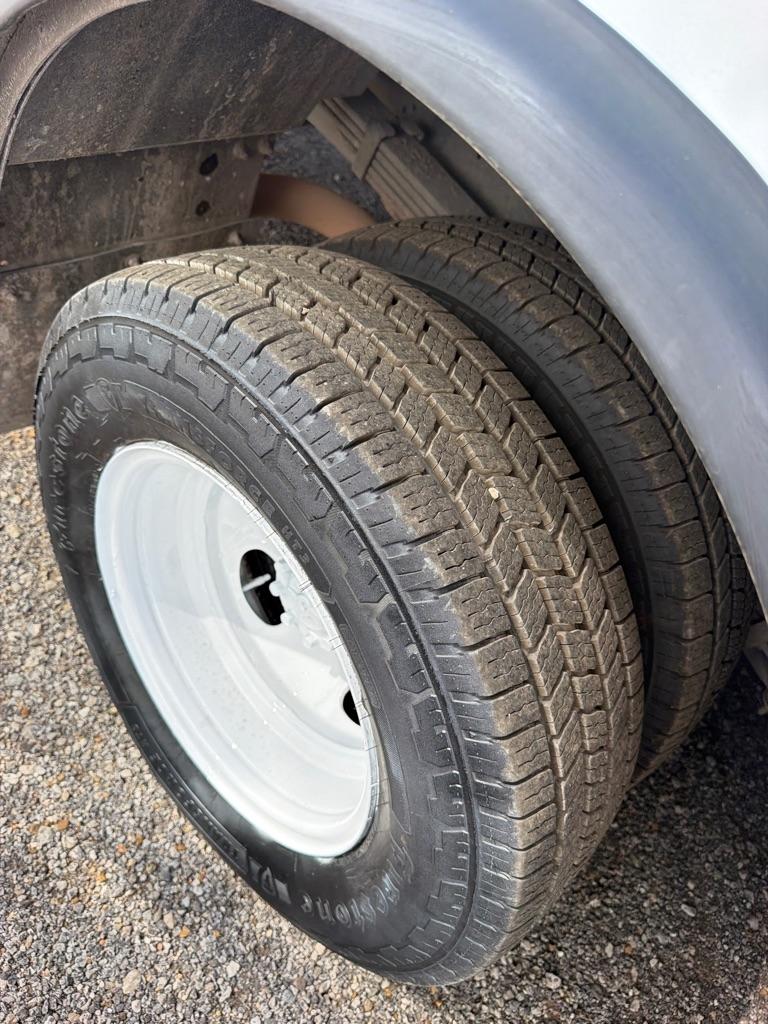 Ford Econoline E-450 158" WB 2019