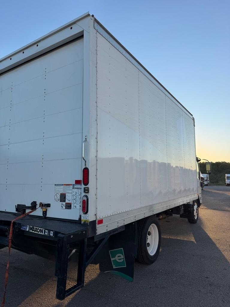 Isuzu NPR HD  2023