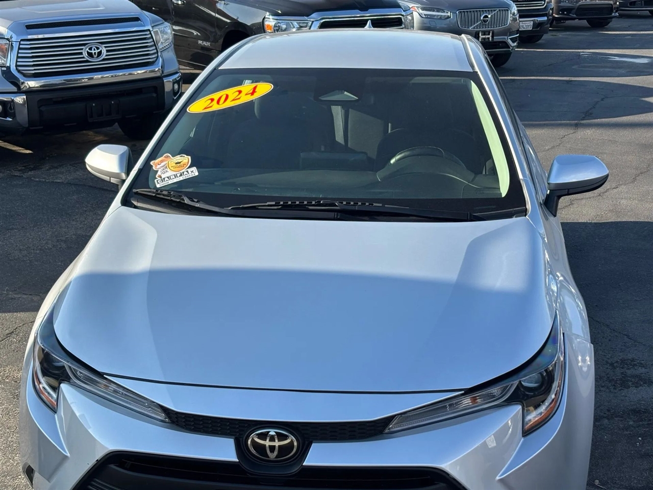 Toyota Corolla LE 2024