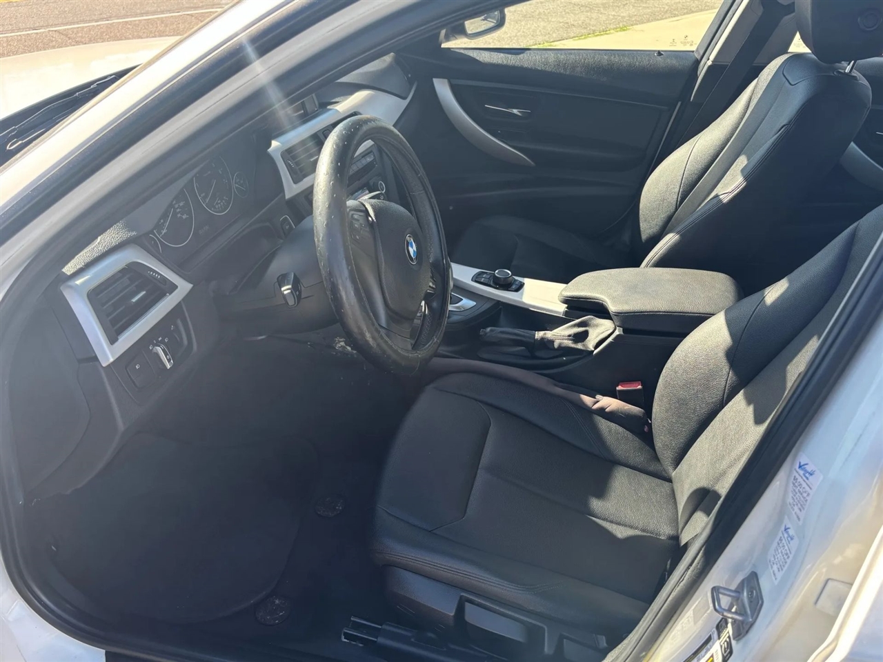 BMW 3-Series 320i Sedan 2014